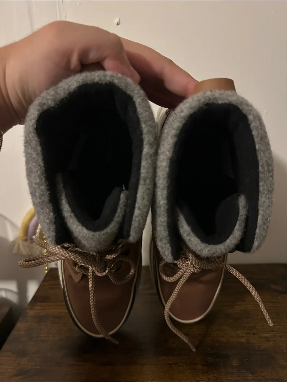 Sorel Brown and Gray Lace-Up Winter Boots